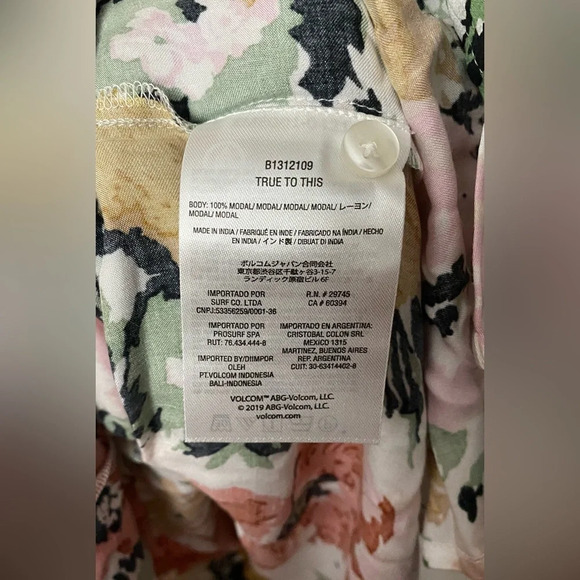 NWT Volcom Surfbird Dress Size Small - Picture 11 of 12